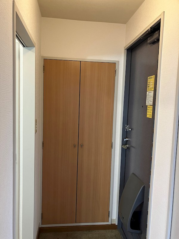 ラフォーレいずみ野A棟 玄関