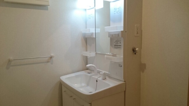 カーサ　ヴィアンコ　ネロ その他2