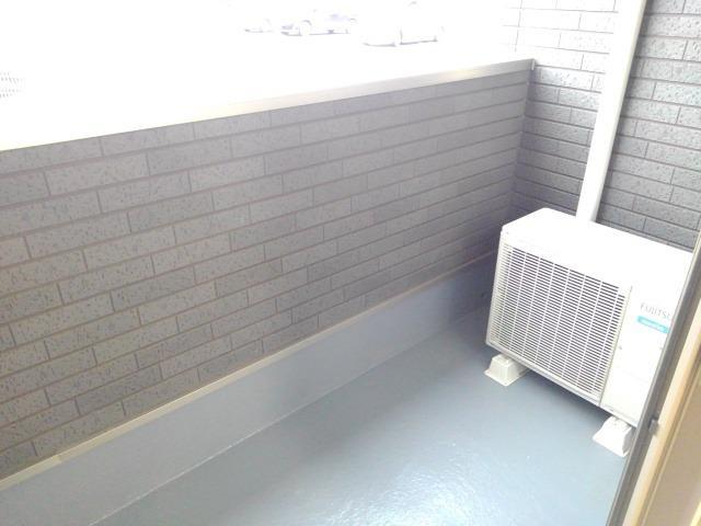 カーサ　ヴィアンコ　ネロ ベランダ