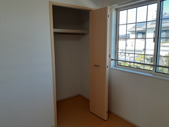 ヴィヴィッド・アヴェニ－ルⅡ その他3