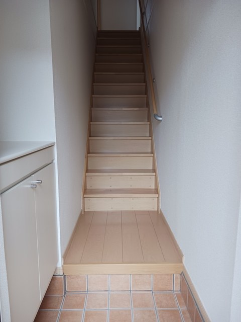 エレガンテ 玄関