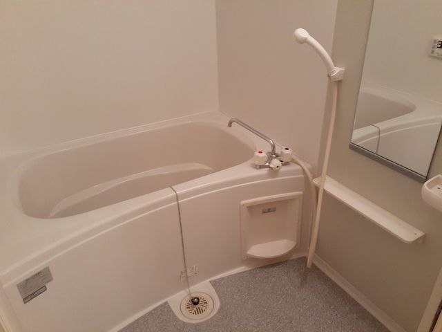 グレイスフルＢ 風呂画像