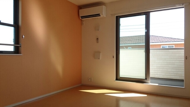 ネオ　レジデンスＡ リビング