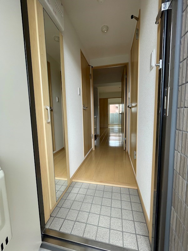 OYAMA URBAN CONECTION 玄関