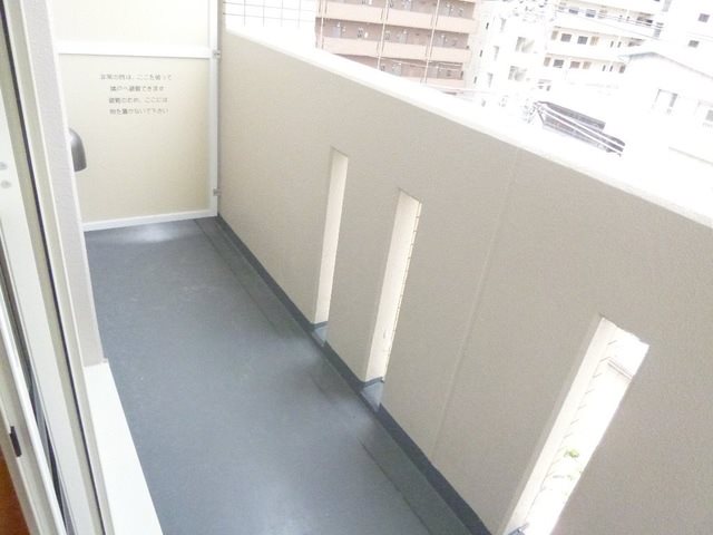 イーストヒルズ宿郷 ベランダ