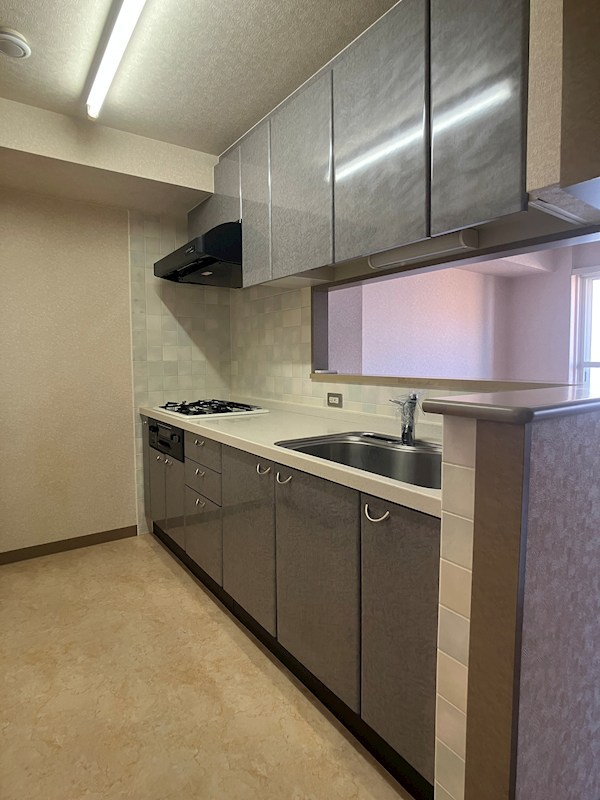 オヴェスト宇都宮ザ・タワー キッチン