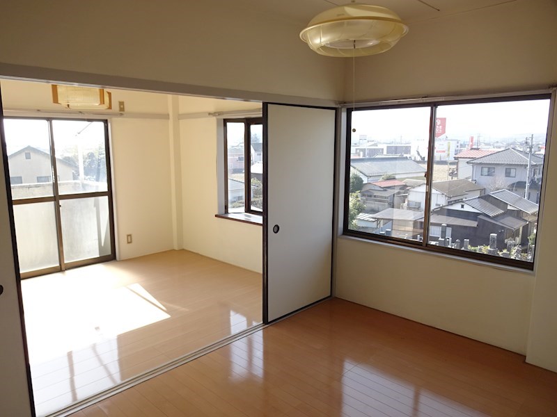 アリシア ベッドルーム