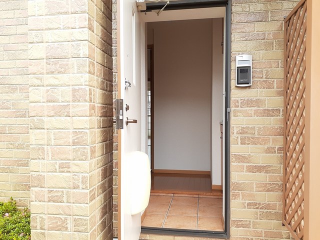 エスポワールＢ 玄関