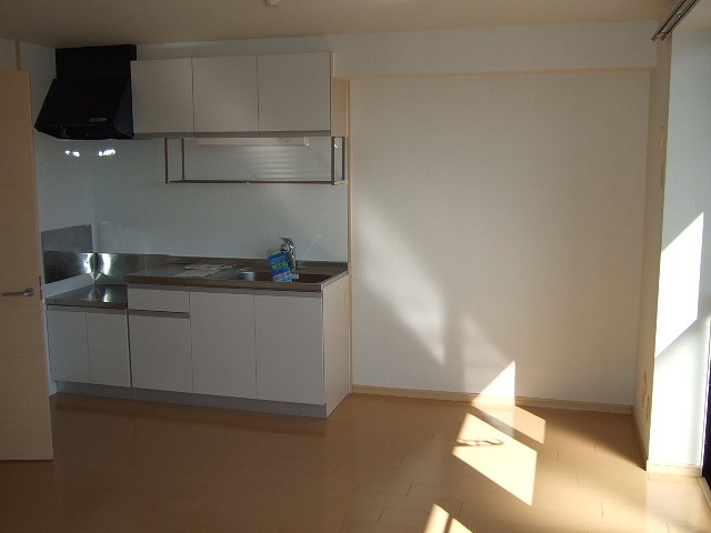 エルディムユートピアＣ キッチン