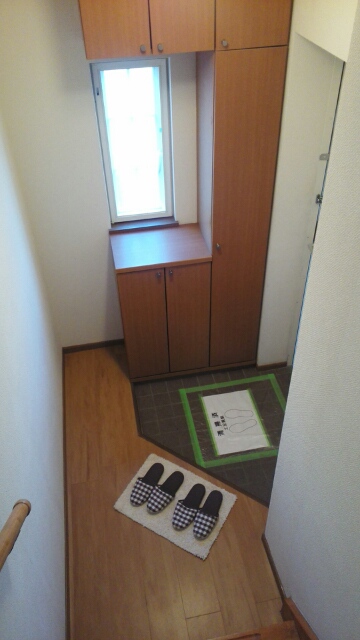 シンフォニーＢ 玄関