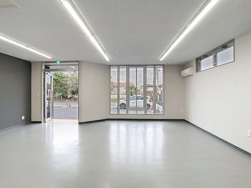 ロイヤル金信Ⅴ ベランダ