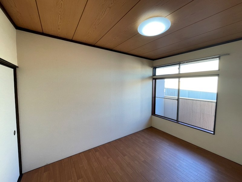 ハイツ山中 ベッドルーム