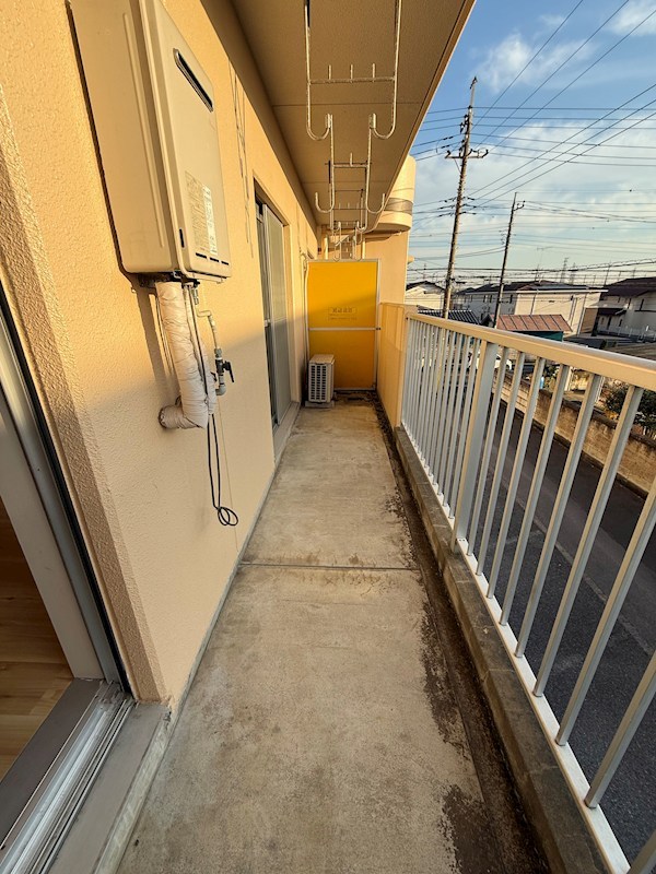 YNSハイツ ベランダ