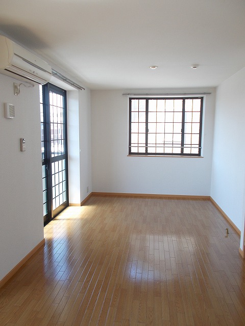 エテルネルＡ リビング