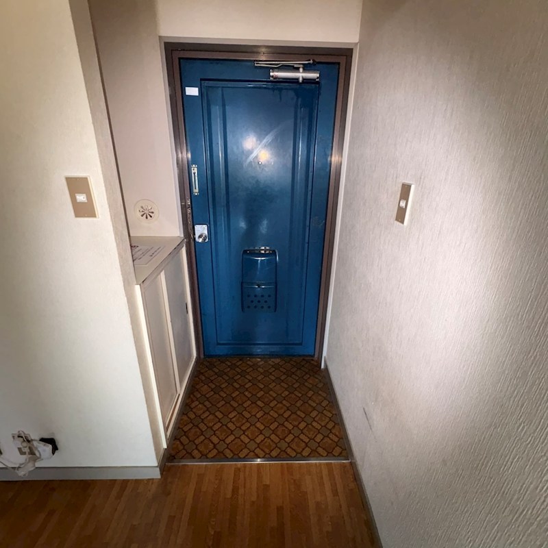 岩木ハイツ 玄関