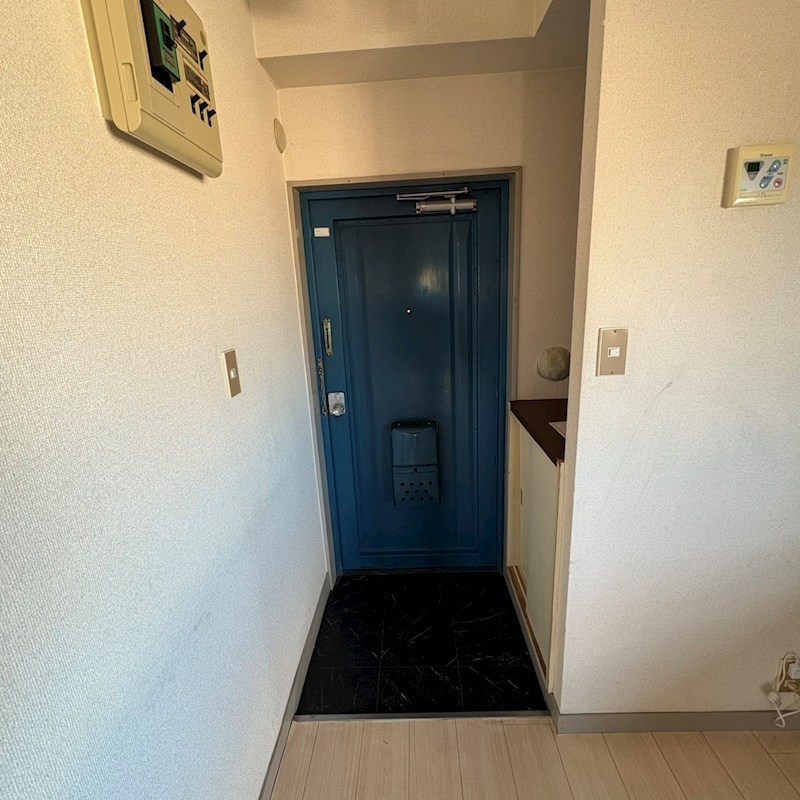 岩木ハイツ 玄関