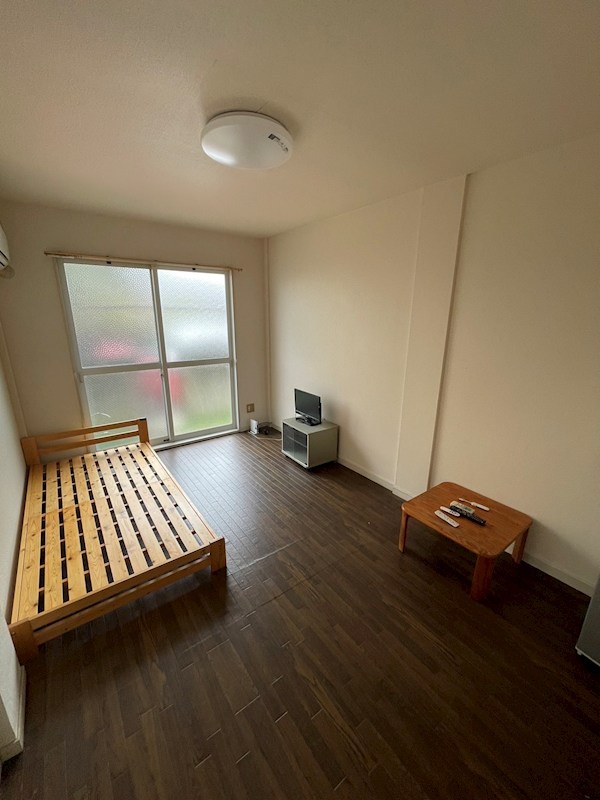 足利第2レジデンス リビング