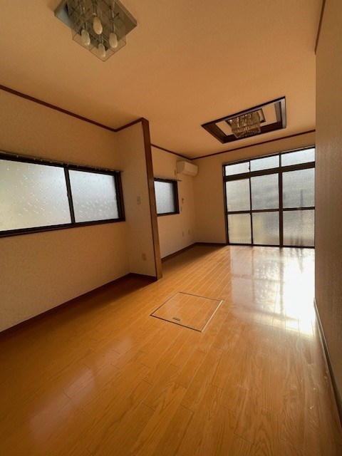 暁戸建て リビング