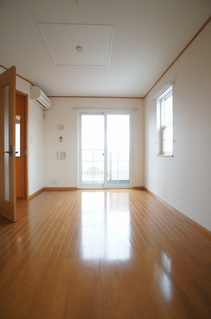 メープル　アベニュー リビング