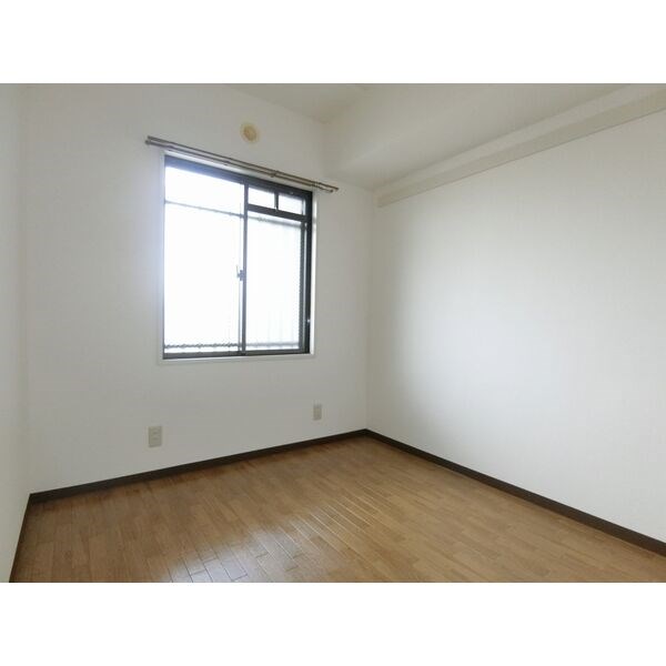 プラーナタウン ベッドルーム