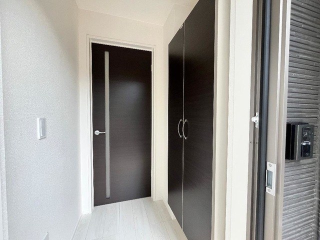 石井町新築アパート 玄関