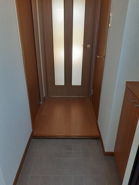 サンパティエコート 玄関