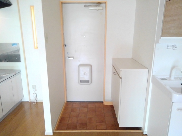 グリーンあらいＢ 玄関