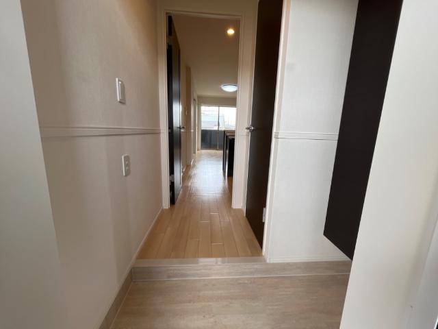 グレイスコート 玄関