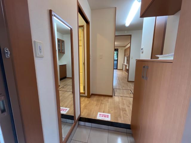 セピアローズⅡ 玄関