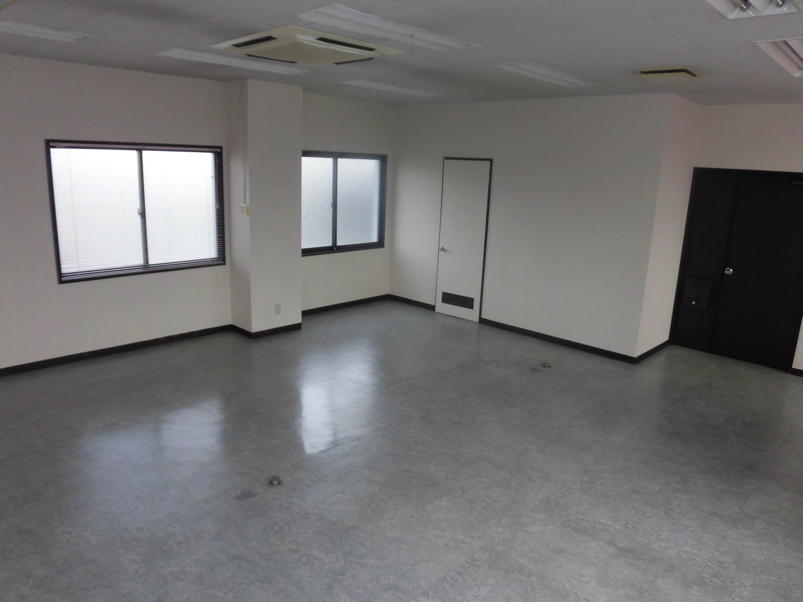 成和ビル ベランダ