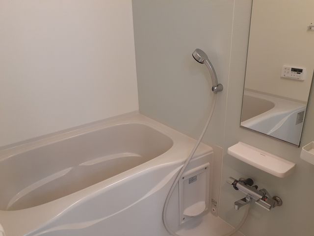 アル・ソーレⅡ 風呂画像