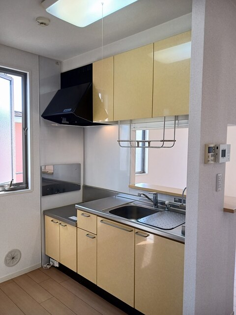 メゾン・リーヴＣ キッチン