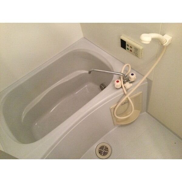 ルネス・レガート 風呂画像