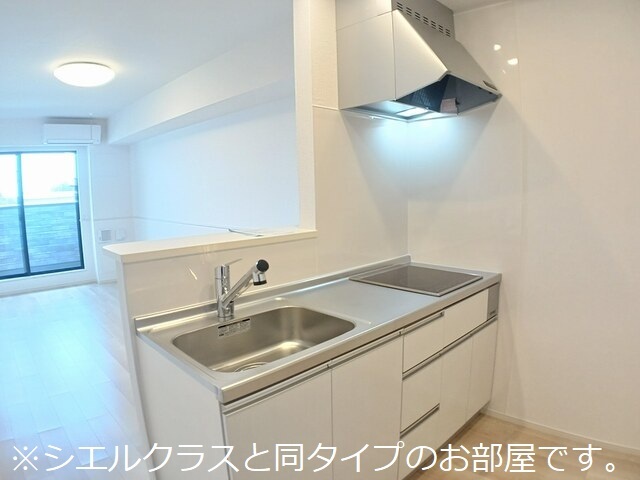 西原１丁目アパート キッチン