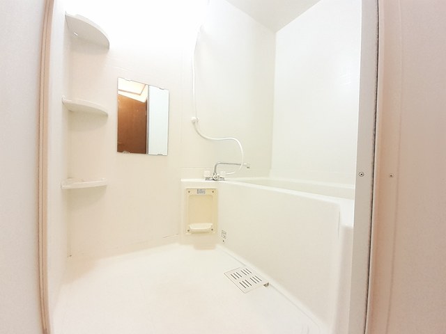 アウローラＢ 風呂画像