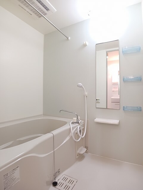 アンジュＢ 風呂画像