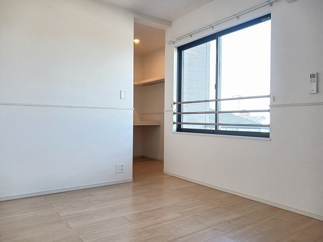 エステラ ベッドルーム