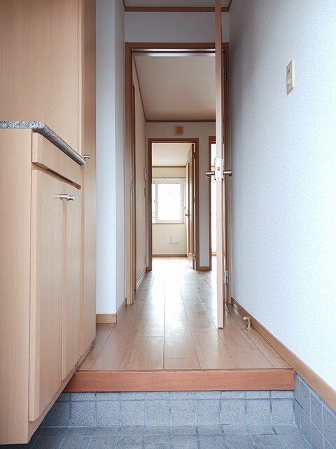 エミネンスＡ 玄関