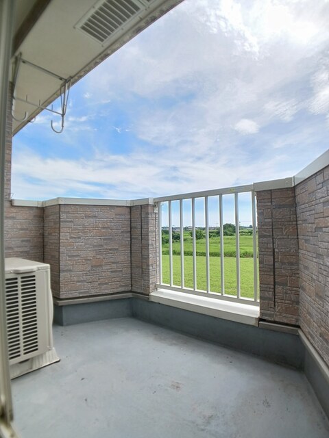 エミネンスＣ ベランダ