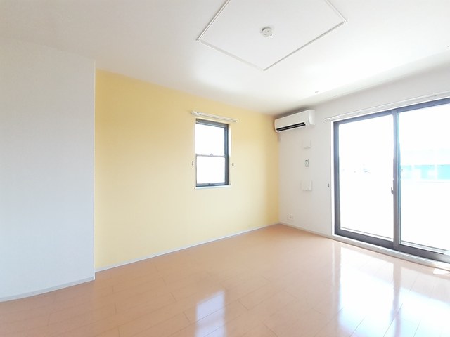 キャナル　ガーデンⅡ リビング