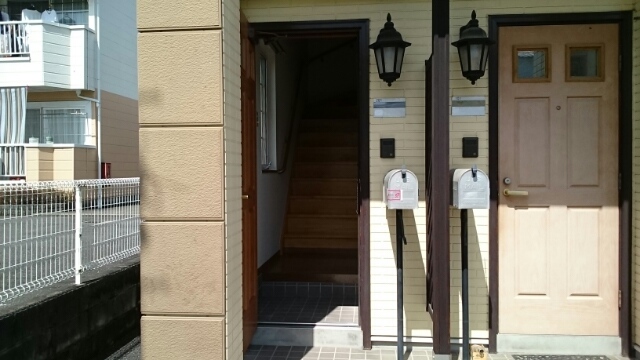 サニーハウス　Ⅲ 玄関