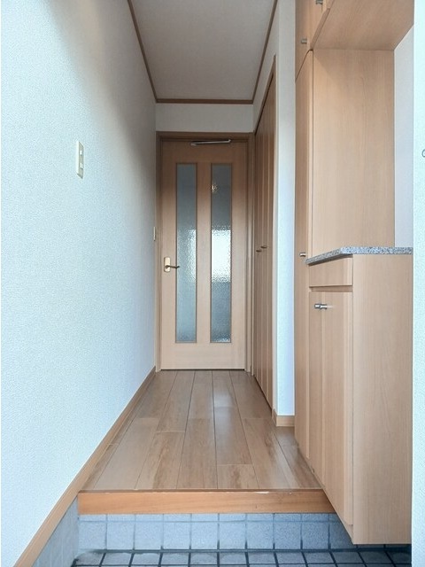 プロムナードＡ 玄関