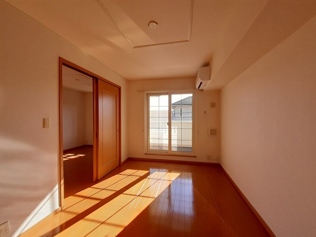 ラフレシールＢ リビング