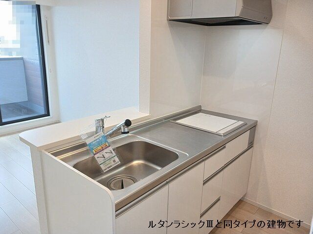 平松本町アパート キッチン