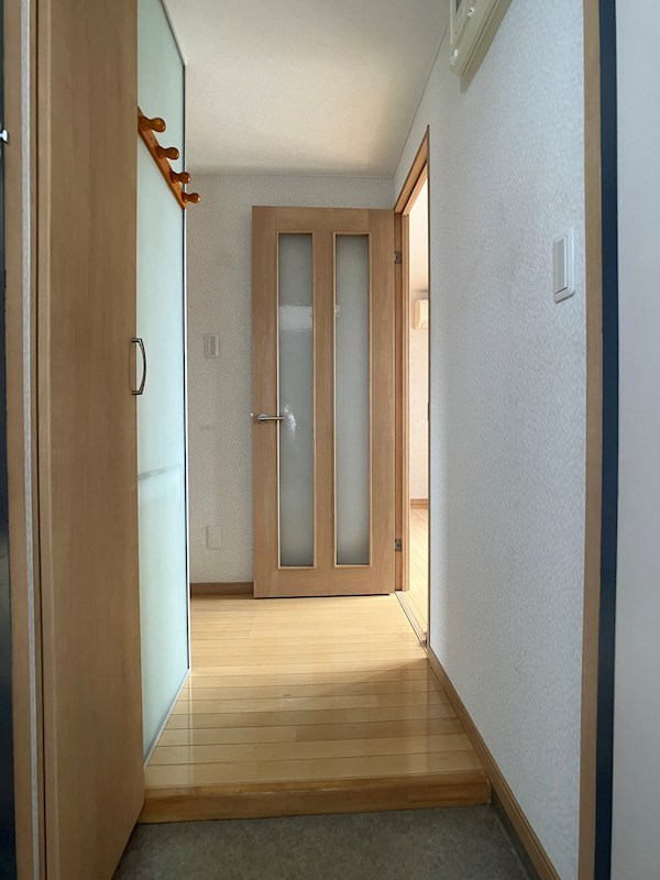 マーベラスYK 玄関