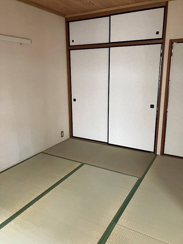 ドミールB ベッドルーム