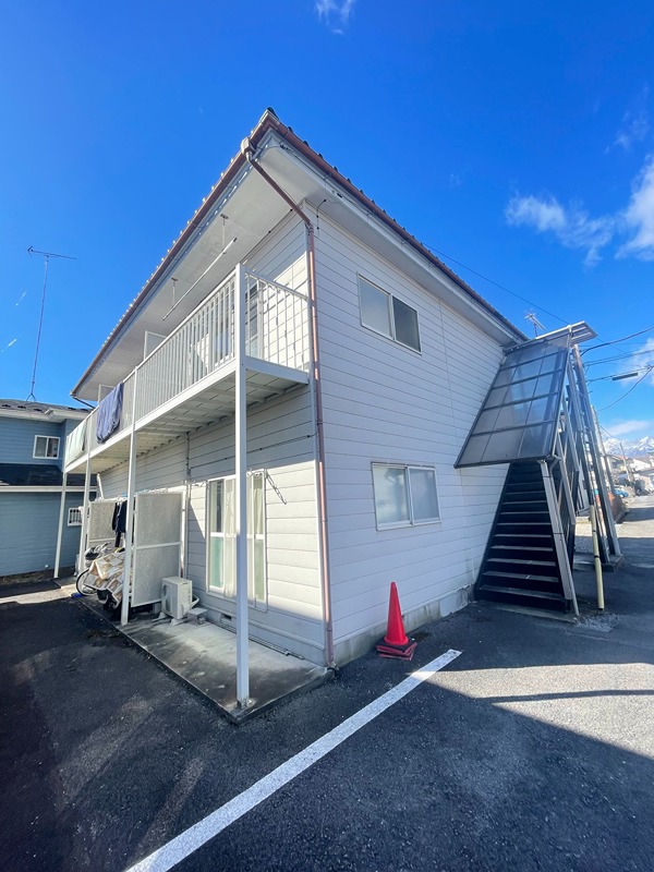 ハイツ田仲 202号室 外観