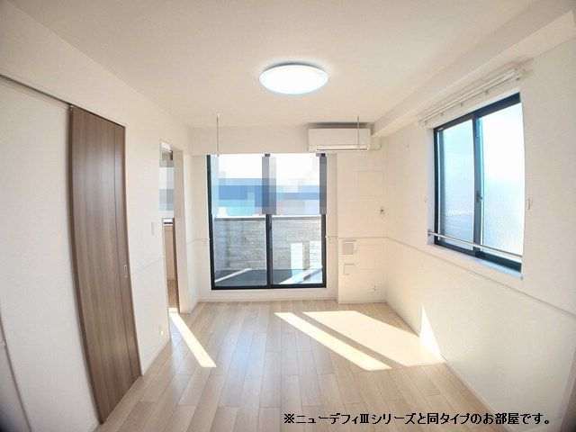 雀宮町アパート リビング