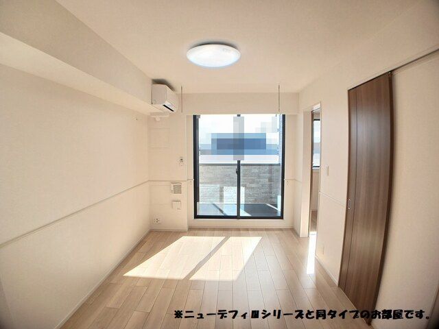 雀宮町アパート リビング