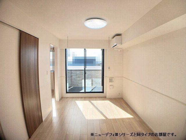 雀宮町アパート リビング